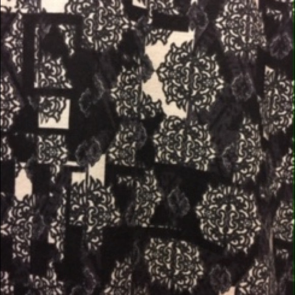 NWOT LuLaRoe Carly Dress - Picture 2 of 2
